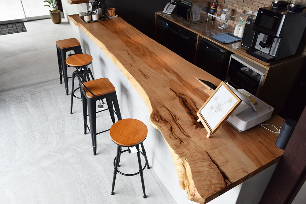 カウンター天板】無垢材、一枚板、4m超え、飲食店、カフェ、バー 